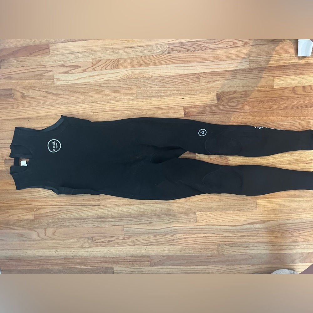 Men’s Xcel wetsuits size large, sleeveless fullsuit. Xcel Long John 2mm
